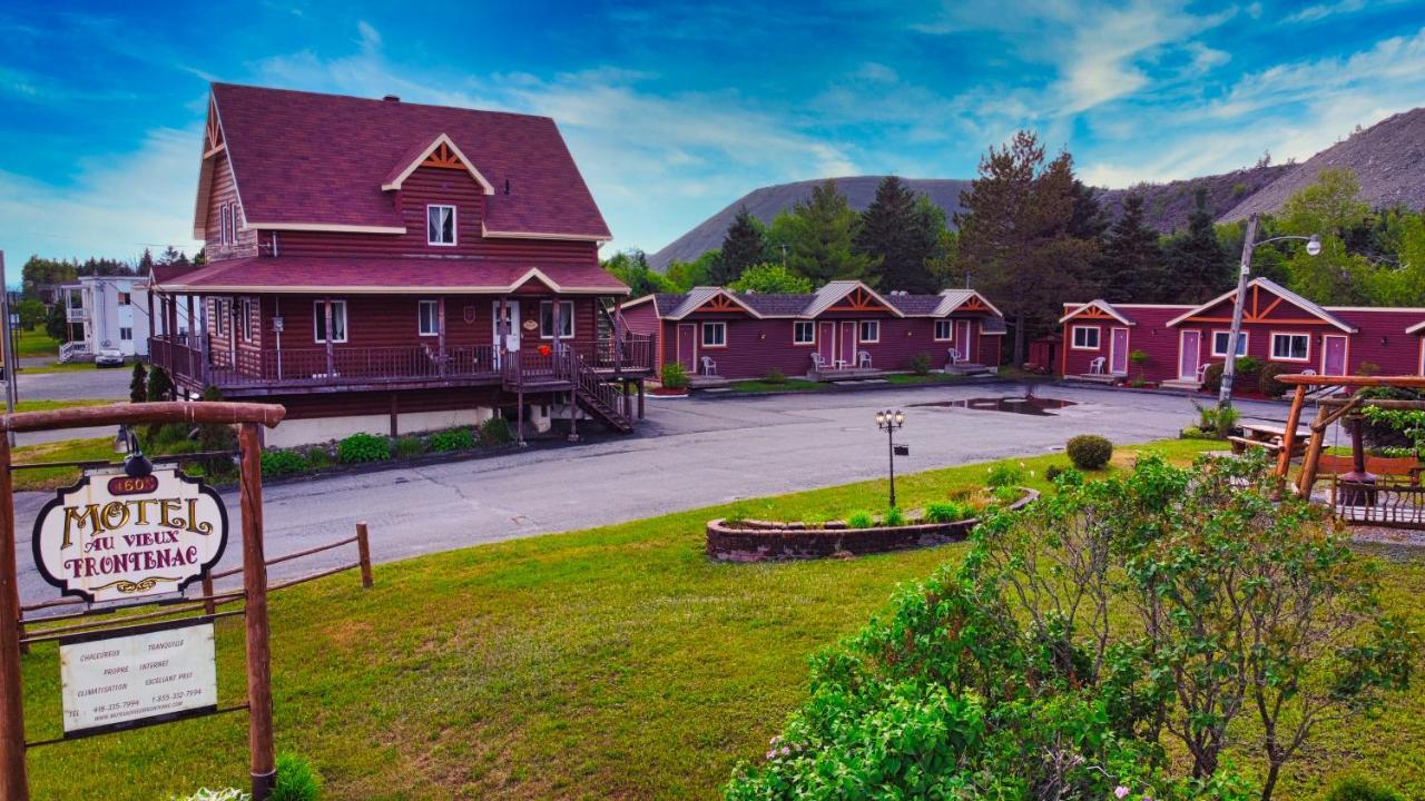 Motel Au Vieux Frontenac Thetford Mines Exterior foto