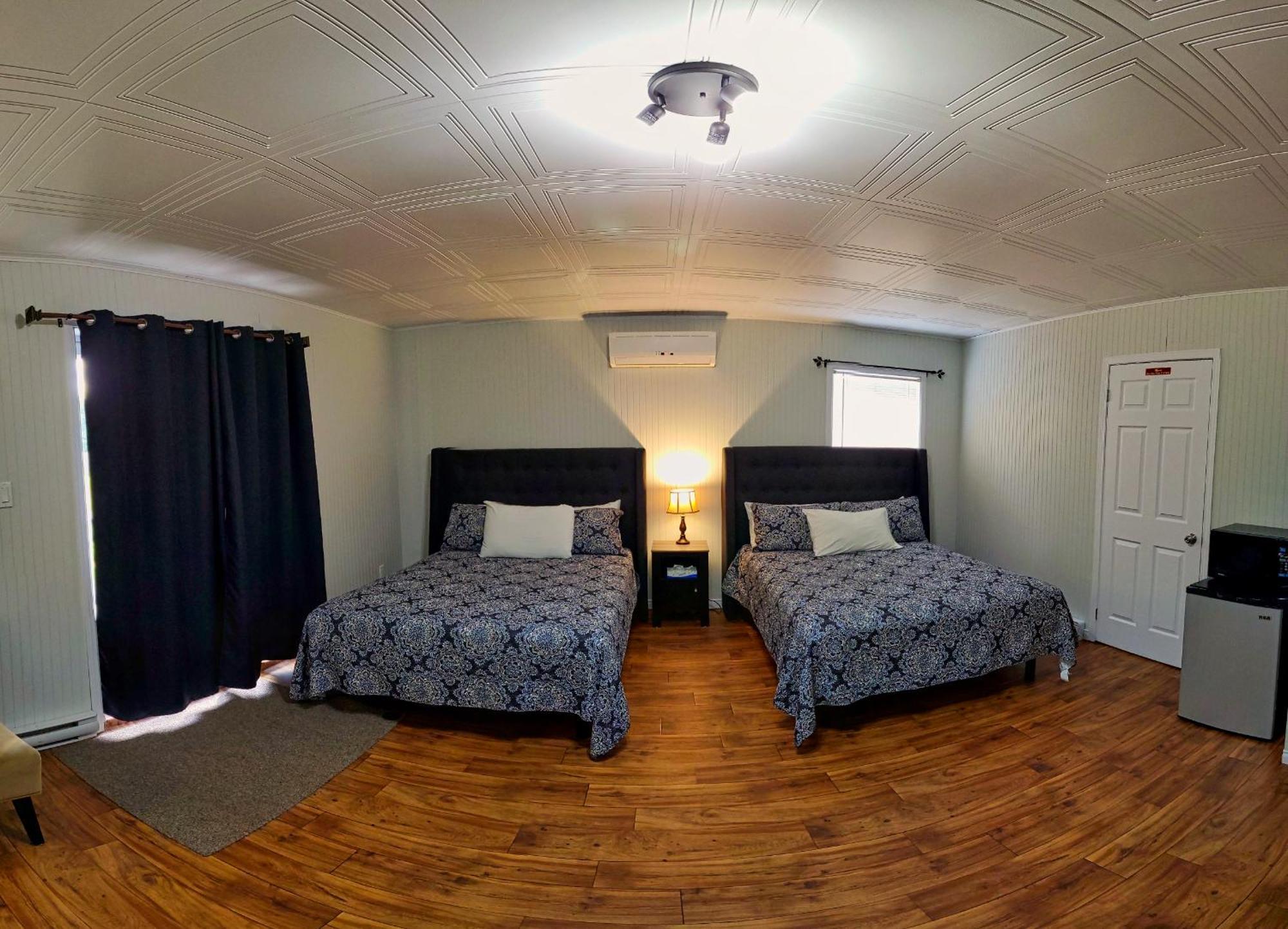Motel Au Vieux Frontenac Thetford Mines Exterior foto
